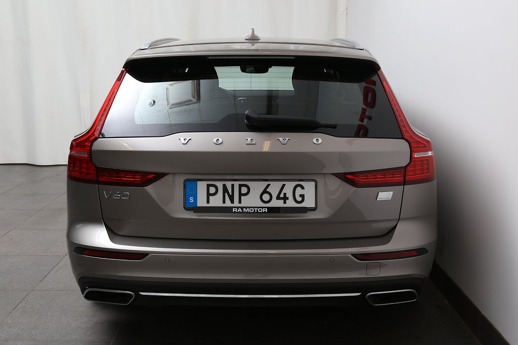 Volvo V60 Recharge T6 Inscription Expression AWD Navi VOC 2022