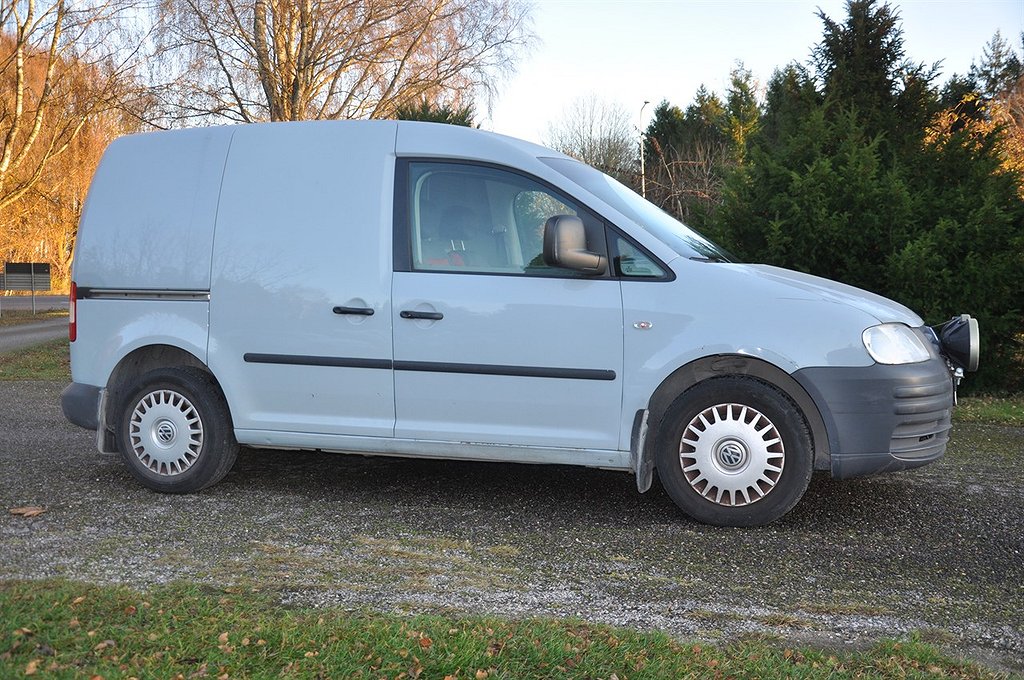 Volkswagen Caddy Skåpbil 2.0 TDI Man, krok 69hk