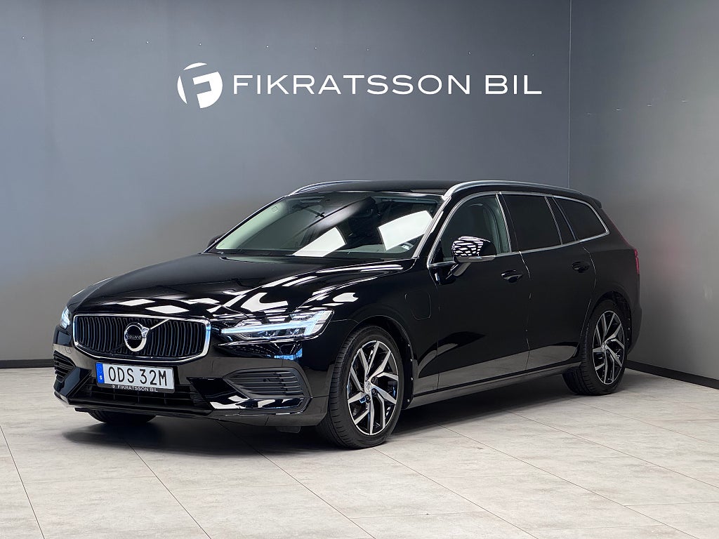 Volvo V60 T6 AWD Momentum Advanced / Dragkrok /