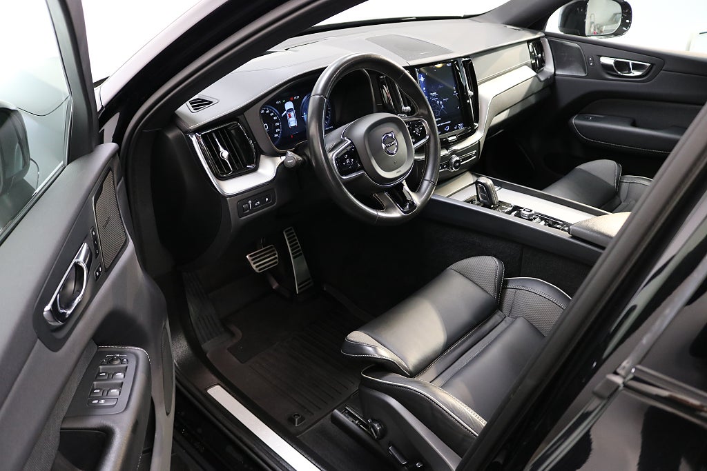 Volvo XC60 2020 - miniatyr 7