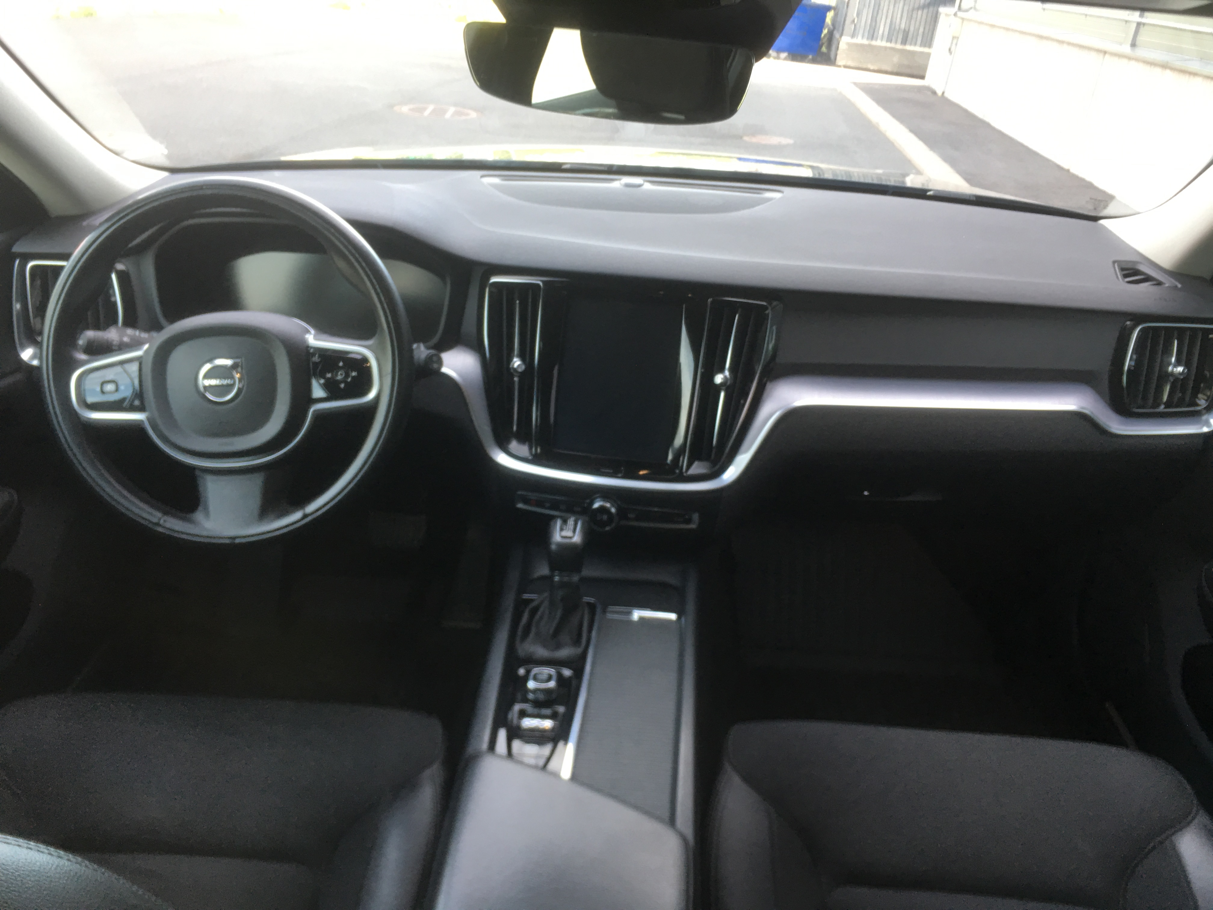 Volvo V60 D4 Geartronic 2019, photo 7/42