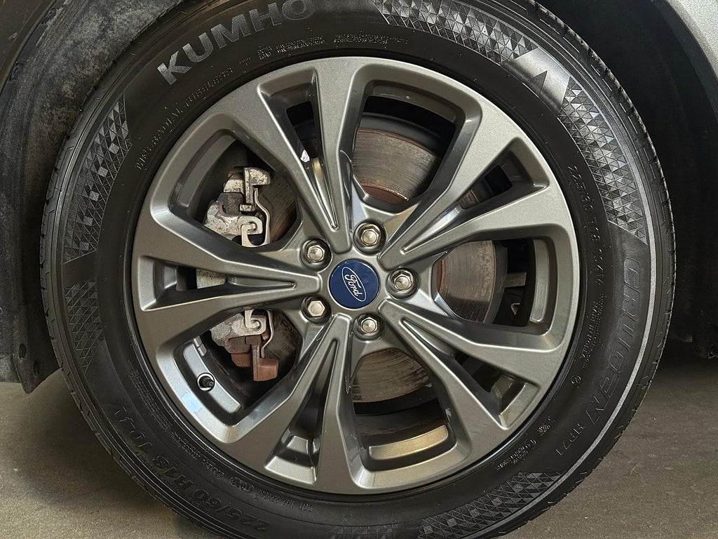 Ford Kuga Plug-In Hybrid E-CVT ST-Line Business Edition
