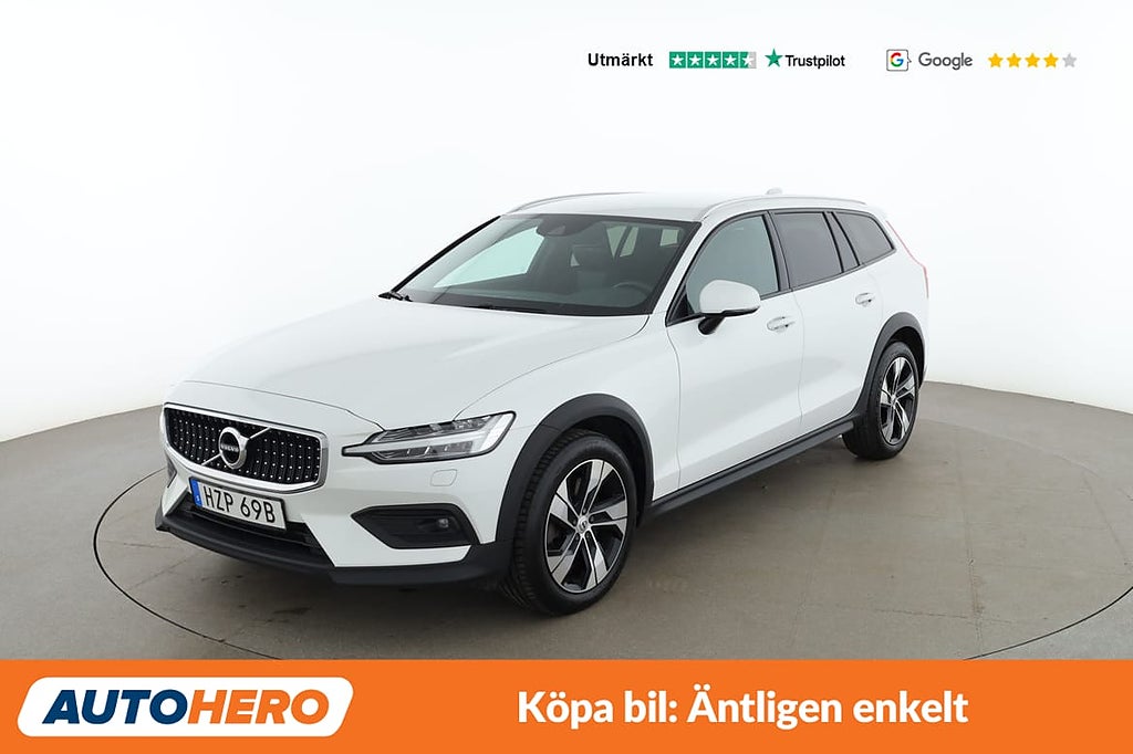 Volvo V60 Cross Country D4 AWD Advanced / VOC, BLIS, Drag