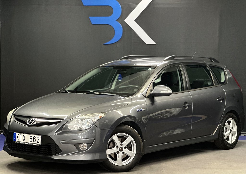 Hyundai i30 cw 1.6 CRDi Business| 2-Brukare| P-Sensorer