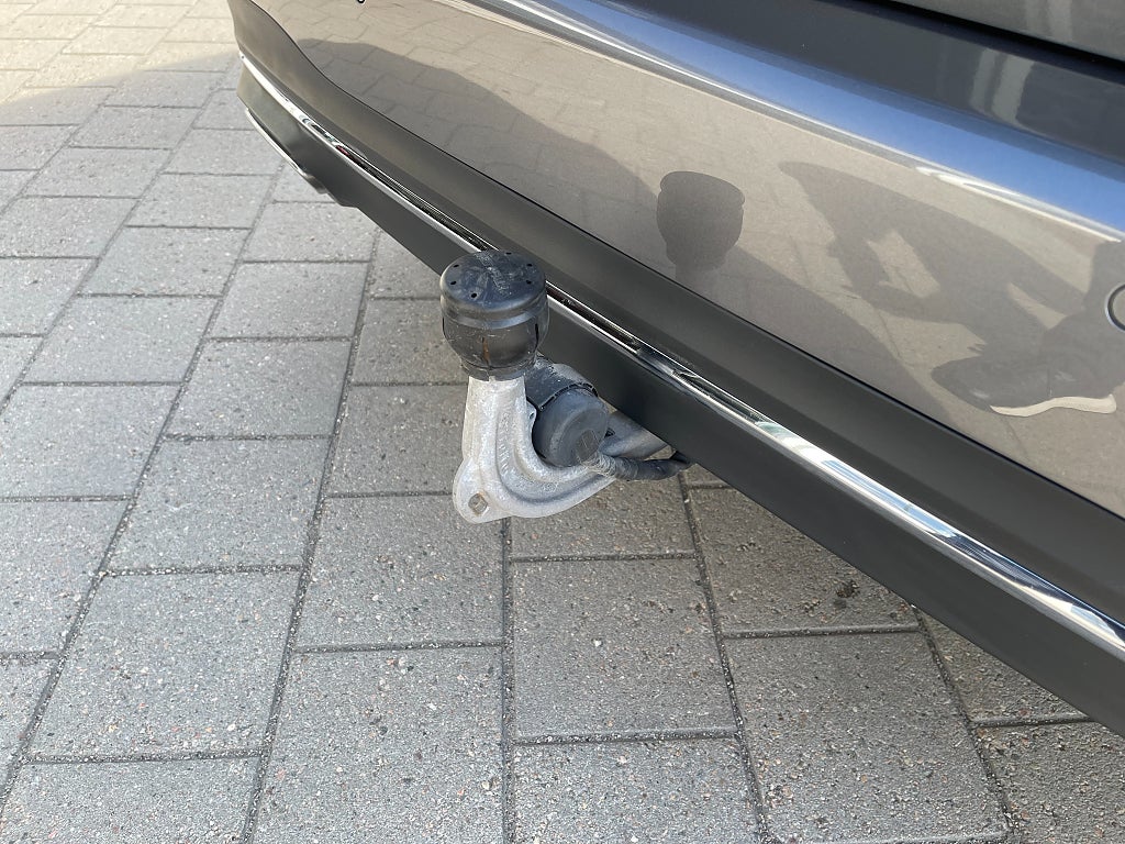 Mercedes-Benz B 180 7G-DCT 136 hk, automat, dragkrok