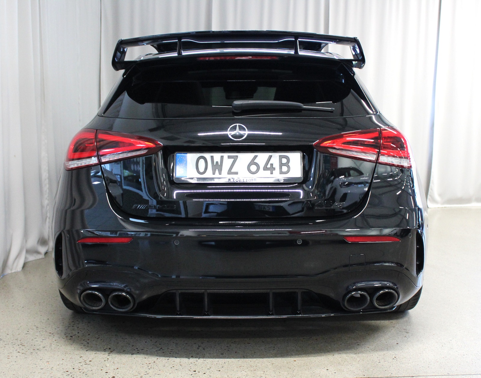 Mercedes-Benz A45S AMG 4MATIC+ Panorama, Aero pkt, Drivers Pkt, Premium Plus 2022 - miniatyr 4