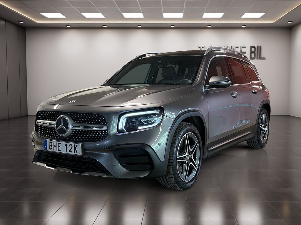Mercedes-Benz GLB 200 d 4M 8G AMG 7-Sits Pano Wide Värm Drag Elstolar 19"