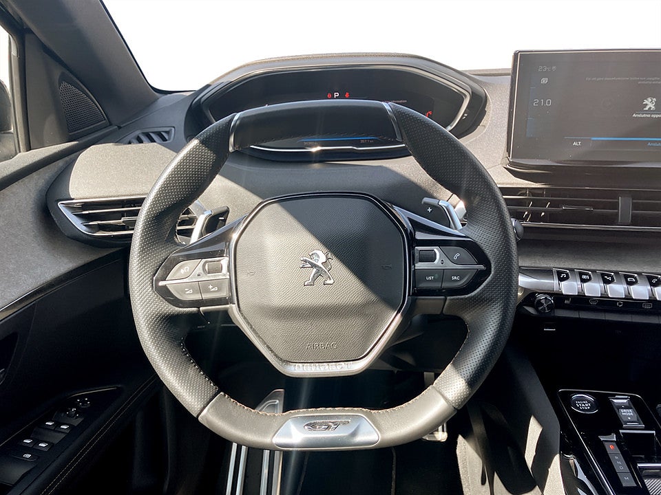 Bild på Peugeot 3008 GT 1.2 PT 130hk Aut B-KAMERA CARPLAY