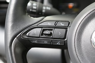 Halvkombi Toyota Yaris 14 av 25