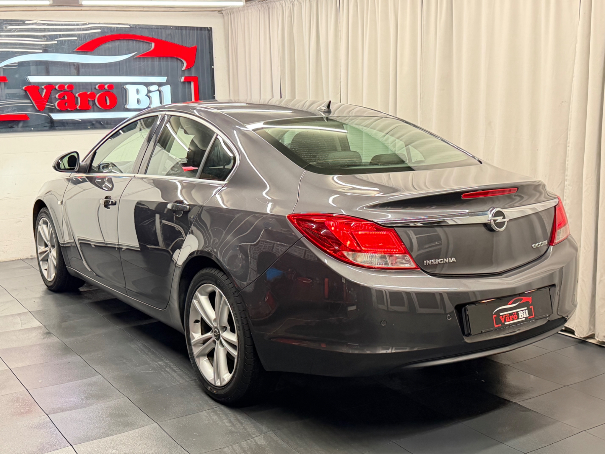 Opel Insignia 2011, bild 2/52