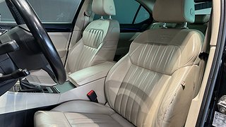 Halvkombi Skoda Superb 7 av 16
