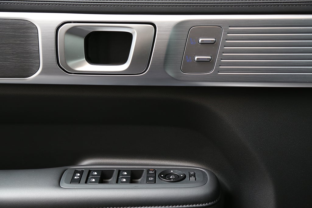 Hyundai Santa Fe 4WD Advanced Plug-in hybrid 7-sits fd. demo 2025