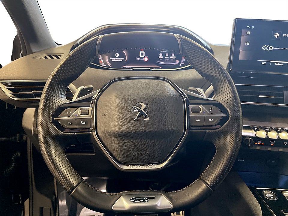 Bild på Peugeot 5008 GT 1.2 PT 130hk Aut 7-SITS B-KAMERA 