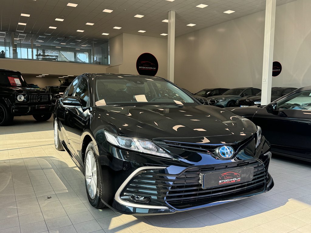 Toyota Camry Hybrid CVT AKTIV MOMS/LEASING