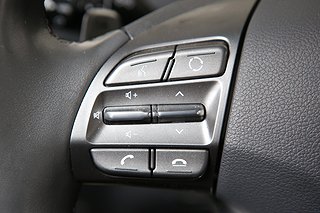 Halvkombi Hyundai IONIQ 13 av 22