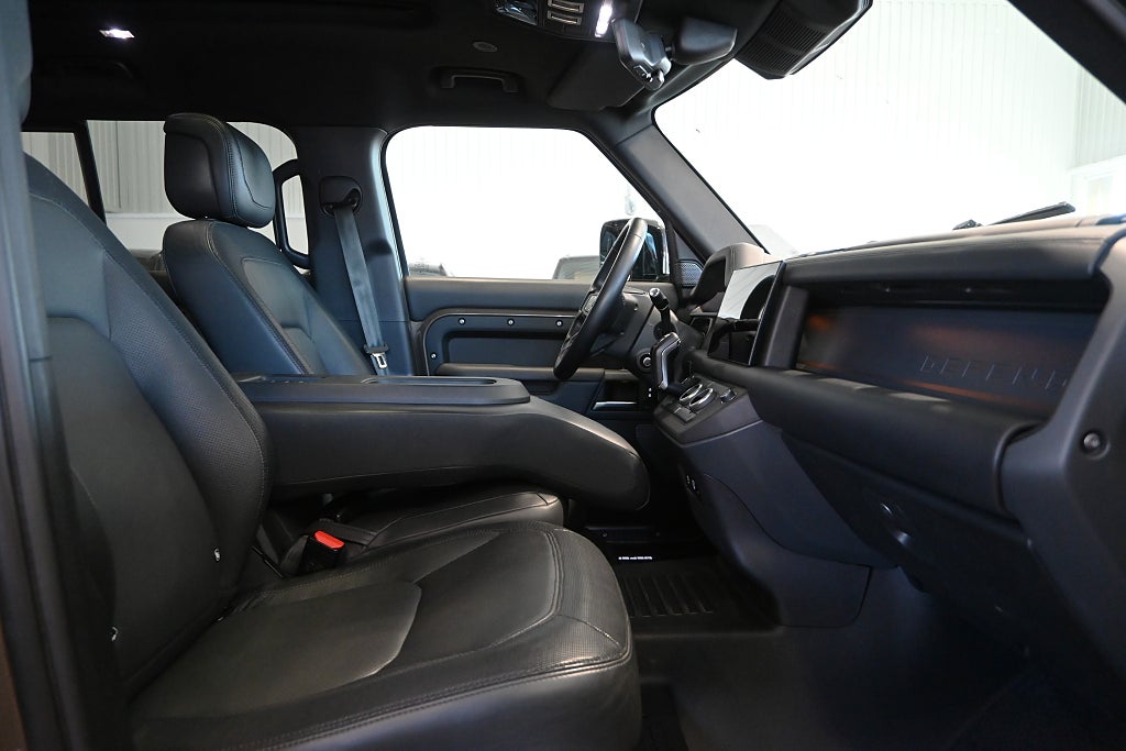 Land Rover Defender 2024 - miniatyr 12