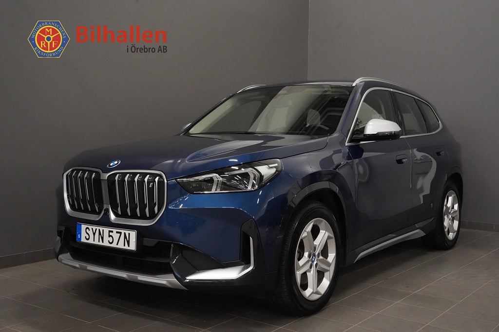 BMW X1 i xDrive30 xLine /Kamera Massage Harman Navi