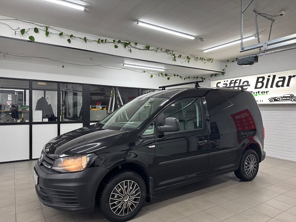 Volkswagen Caddy 0,95% Ränta Van 2.0 TDI BlueMotion|Drag|Värmare| Euro6