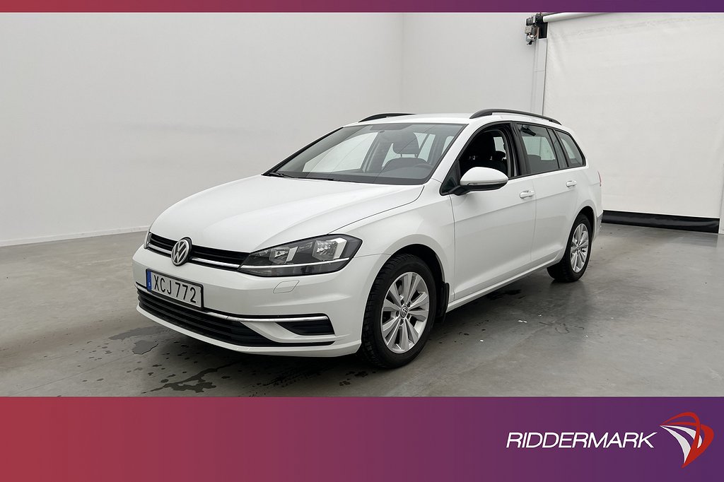 Volkswagen Golf Sportscombi TSI 110hk Kamera CarPlay Drag