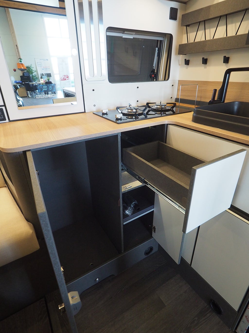 Weinsberg CaraLife 630 LQ # Van Life I Camper I Plåtis