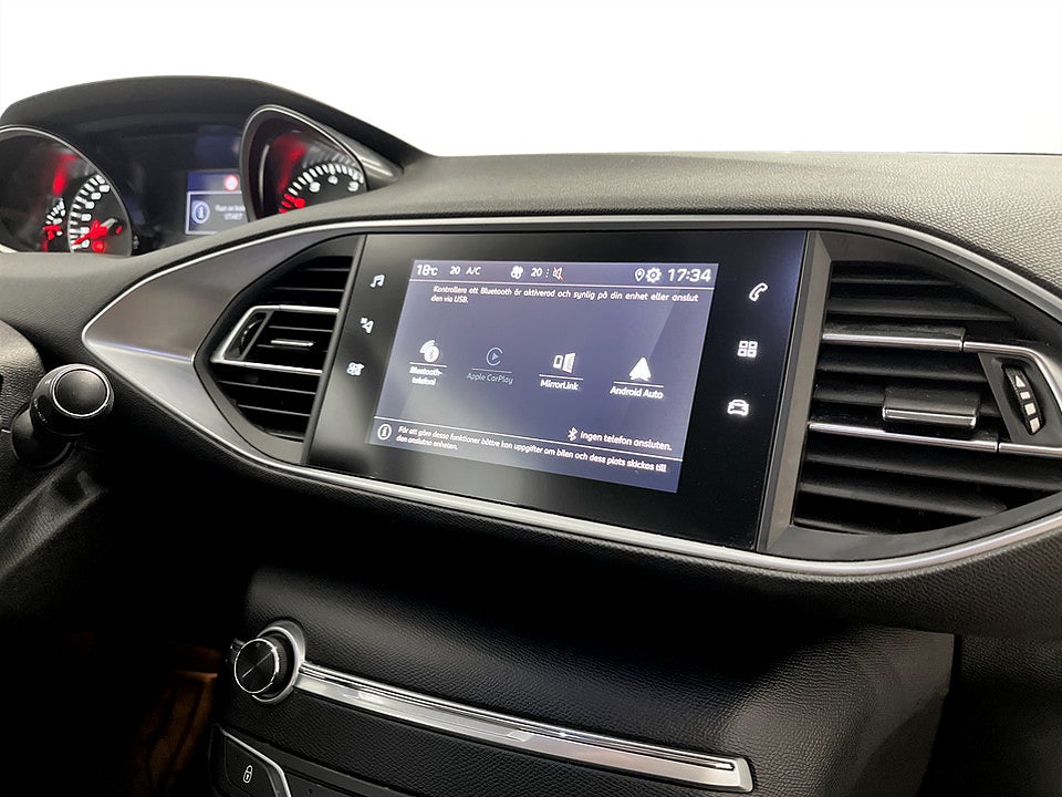Bild på Peugeot 308 5D Allure 1.2 PT 130hk Aut CARPLAY BACKSENSORER