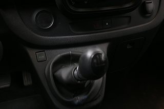Transportbil - Skåp Opel Vivaro 10 av 13
