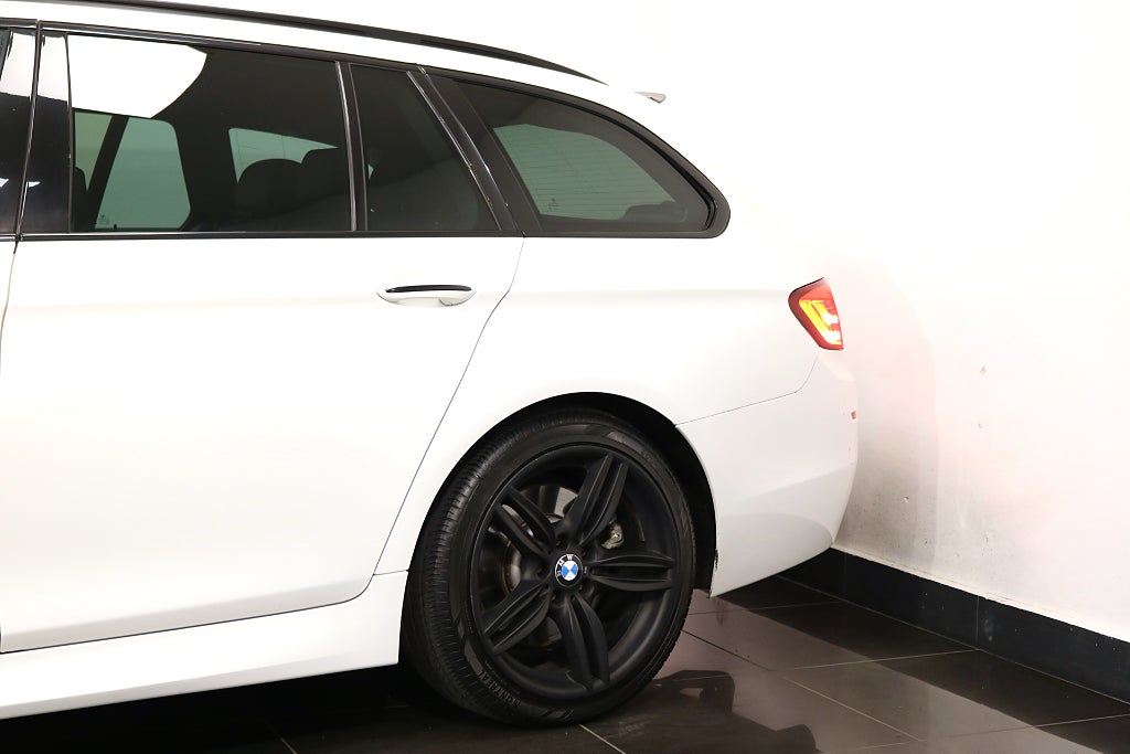 BMW 535d 2012 - miniatyr 27
