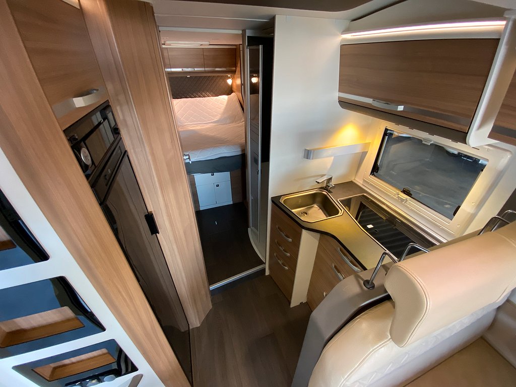 Adria Matrix 670 SC /B-körkort/Taksäng/5 bältad/Solcell - Adria