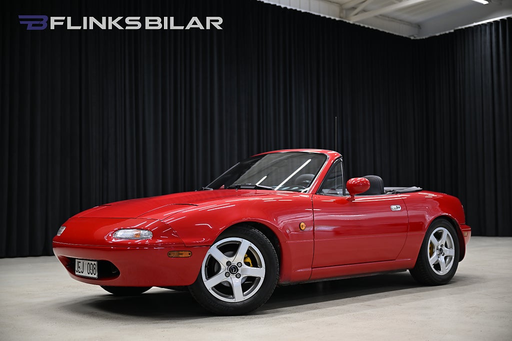 Mazda MX-5 1.6 115HK Softtop|