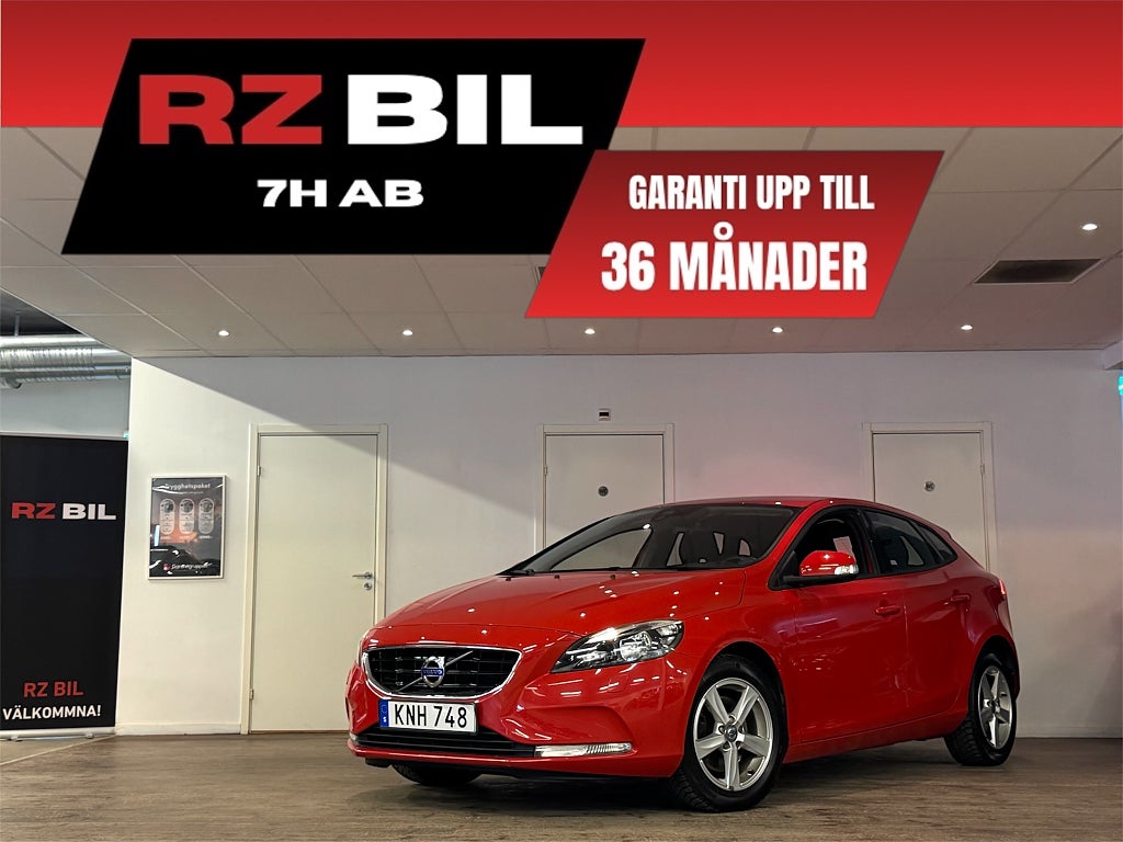 Volvo V40 T2 /1 PRIVAT BRUKARE/  NY KAMREM/LÅGA MIL/ *1490kr/mån*