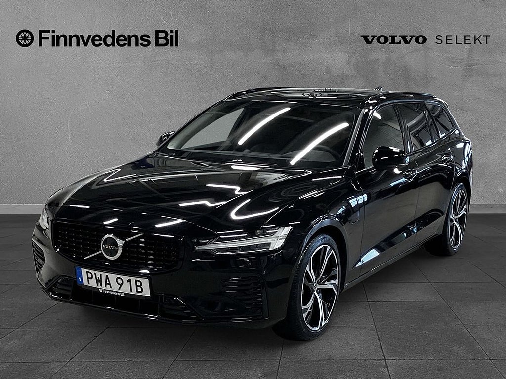 Volvo V60 T8 Plus Dark Nordic Edition