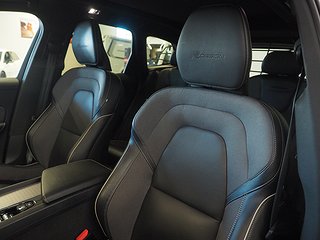 SUV Volvo XC60 17 av 24