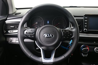 Halvkombi Kia Rio 13 av 22