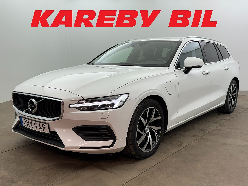 Volvo V60 Recharge T6 AWD Aut Momentum B-kamera | Helskinn KAMPANJ 