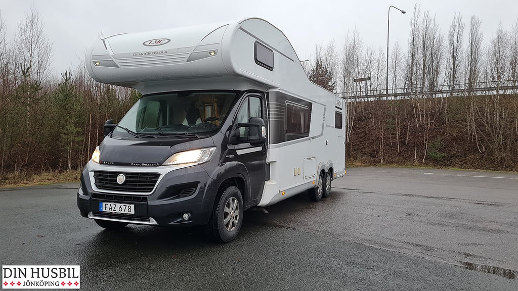 LMC A794 med 6 platser Alkov Tvärbädd AC bodel Alde