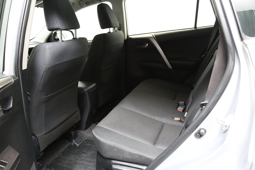 Toyota RAV4 Hybrid 2,5 Dual 197hk VVT-i E-CVT Active Aut 2018