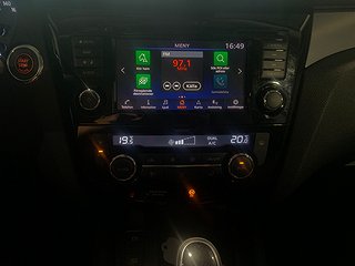 SUV Nissan Qashqai 17 av 19