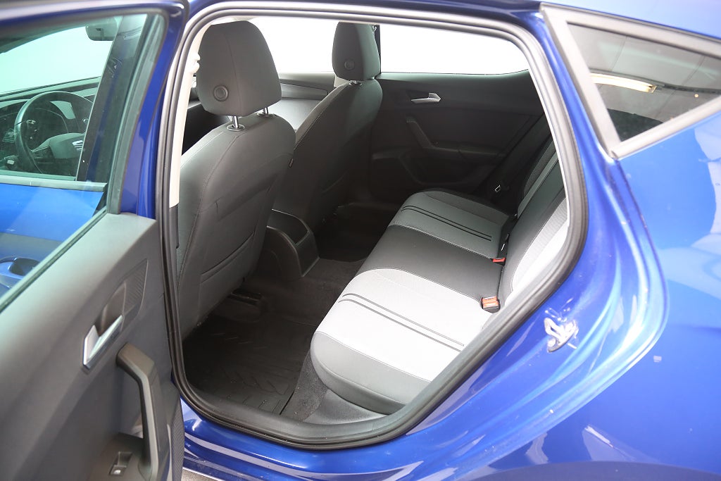 Seat Leon 1,0 TSI 110hk 5d Style Pluspaket Komfortpaket Cockpit 2021
