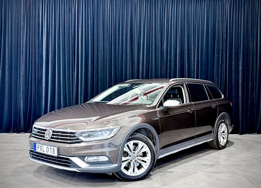 Volkswagen Passat Alltrack 2.0 TDI 4M COCKPIT P-VÄRM BLIS DRAG SKINN KAMERA 190HK
