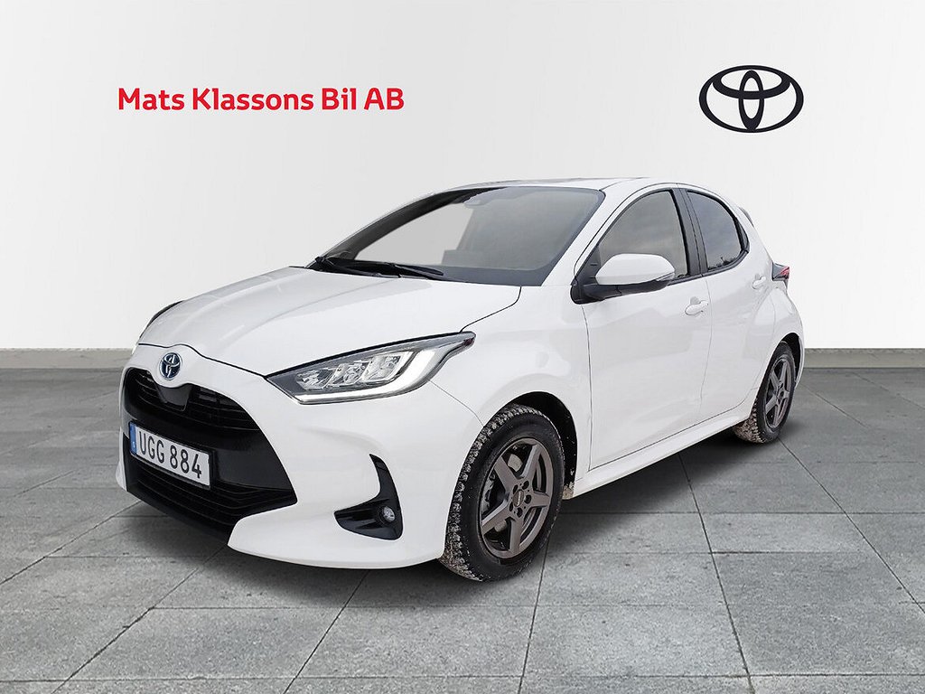 For sale - Toyota Yaris Hybrid CVT, 116hp, 2022 for sale at