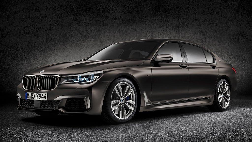 Den sista V12-motorn från BMW tillverkas i sommar. Foto: BMW