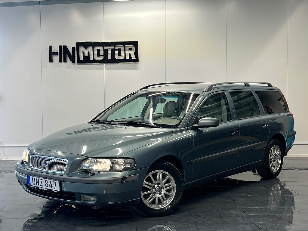 Volvo V70 2.4 Business |NyServad|NyBesiktigad|