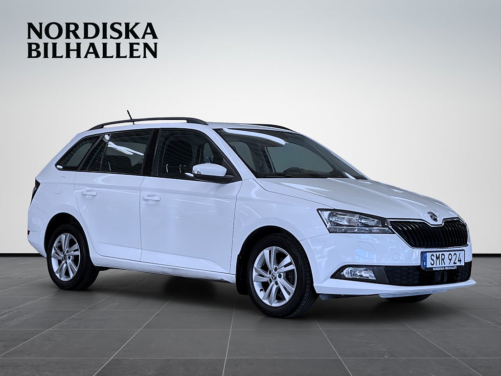 Skoda Fabia Kombi 1.0 TSI Style Apple Carplay P-sensorer