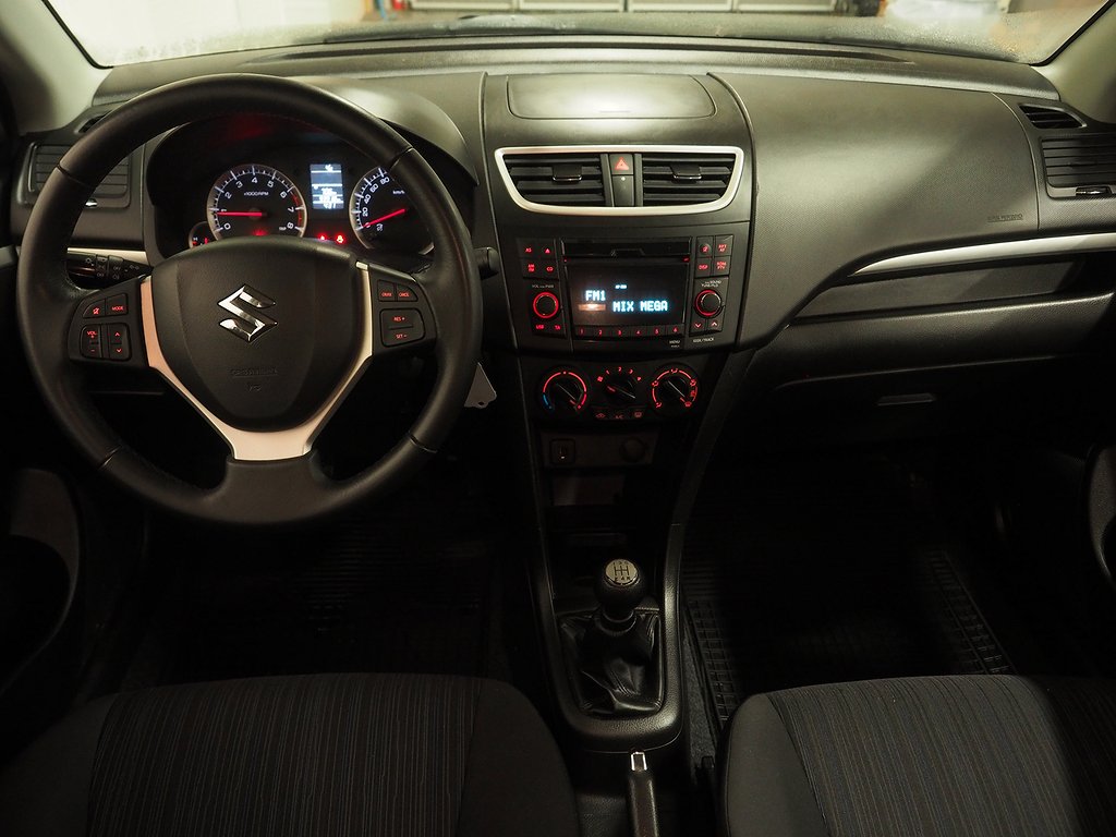 Suzuki Swift 1.2 VVT 4WD GL | Farthållare 2015