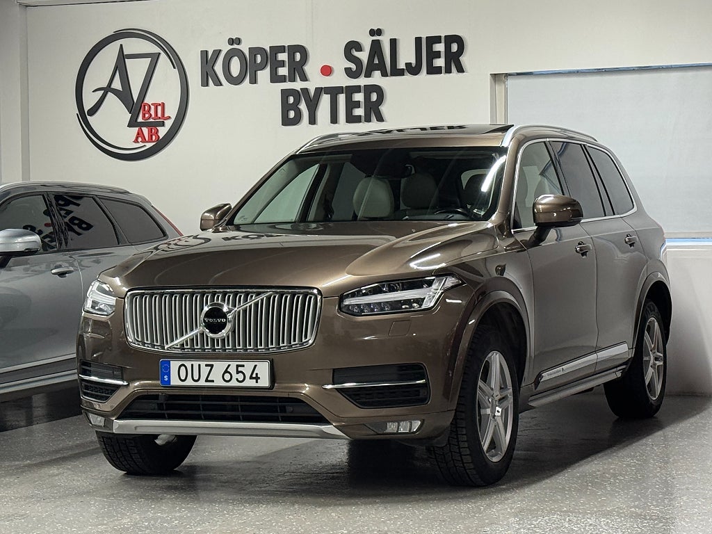 Volvo XC90 D5 AWD Geartronic Inscription panorama GPS kamera drag