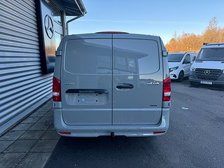 Transportbil - Skåp Mercedes-Benz Vito 14 av 23