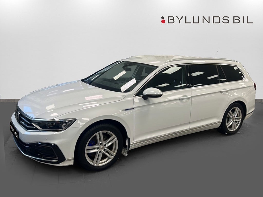 Volkswagen Passat Sportscombi GTE 1.4 TSI ACT OPF - Vhjul, Drag* Display*