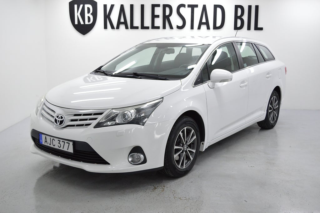 Toyota Avensis 1.8 Valvematic 147hk Business 1 Brukare Kamera Motorvär