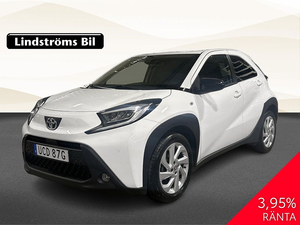 Toyota Aygo X Play 1.0 VVT-i 72hk Moms