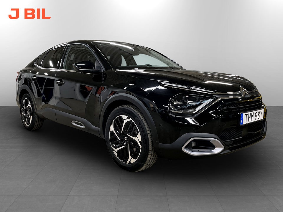 Citroën C4-X Shine 1.2 PT 130hk Aut B-KAMERA RATTVÄRME CARPLAY